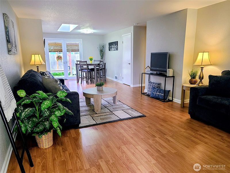 2nd image of 8223 47th Avenue NE #2