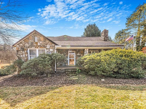 12th image of this home