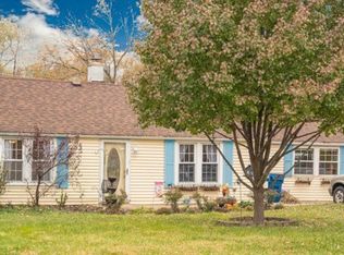 2415 Gaylord Rd, Joliet, IL 60435