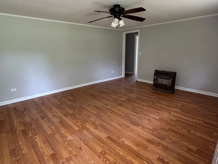 1653 Effie Hwy — Photo 5