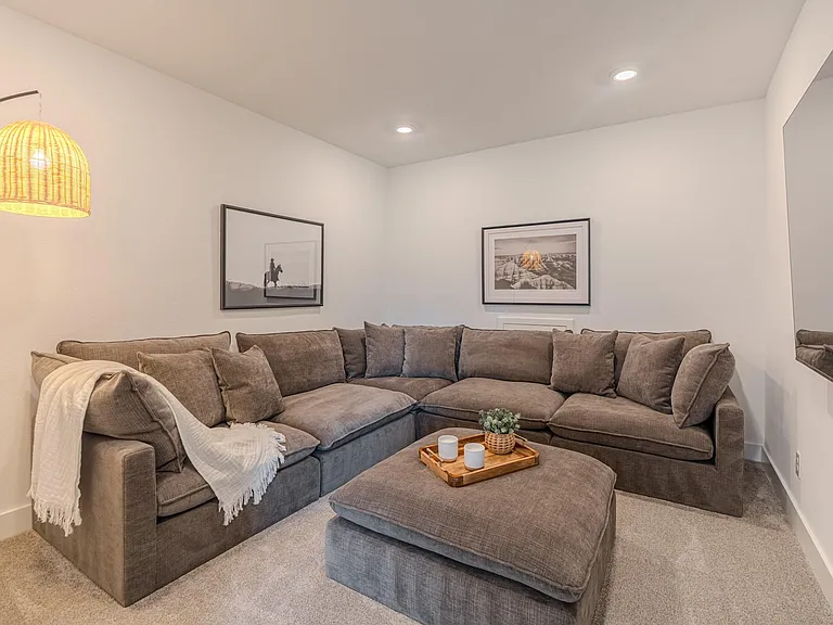 7142 Carriage Light Dr — Photo 39