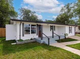 407 Lamon St, Burnet, TX 78611