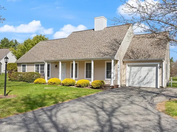 14 Kathleen Grant Rd, South Easton, MA 02375
