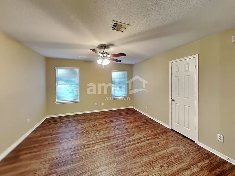 21715 Britton Hill Way — Photo 12