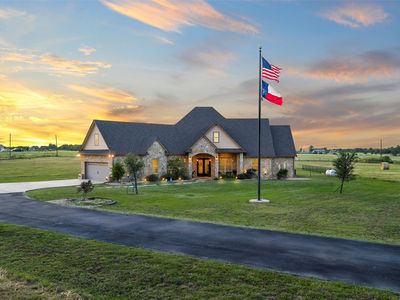 1901 Rosenthal Pkwy, Lorena, TX, 76655