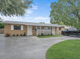 2040 NE 2nd Ter, Pompano Beach, FL 33060