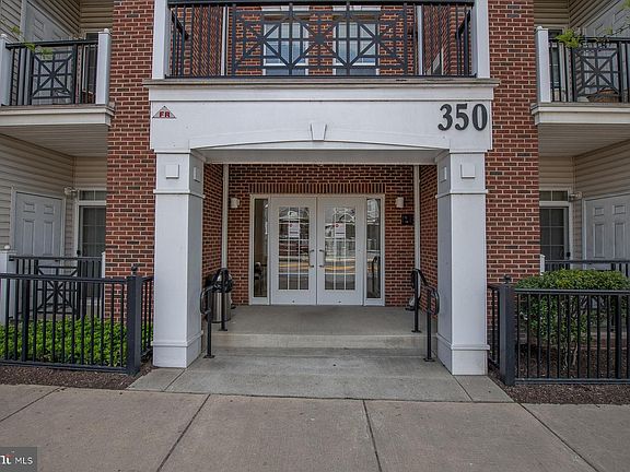 3rd image of 350 W Elm St Suite 3123