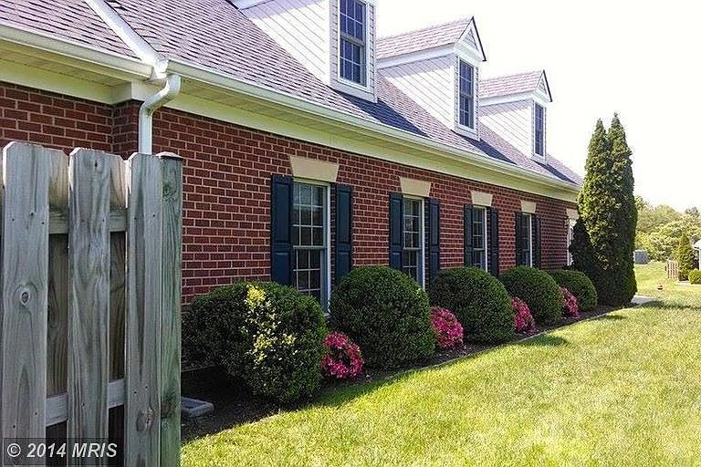 1st image of 6908 Bluefield Dr