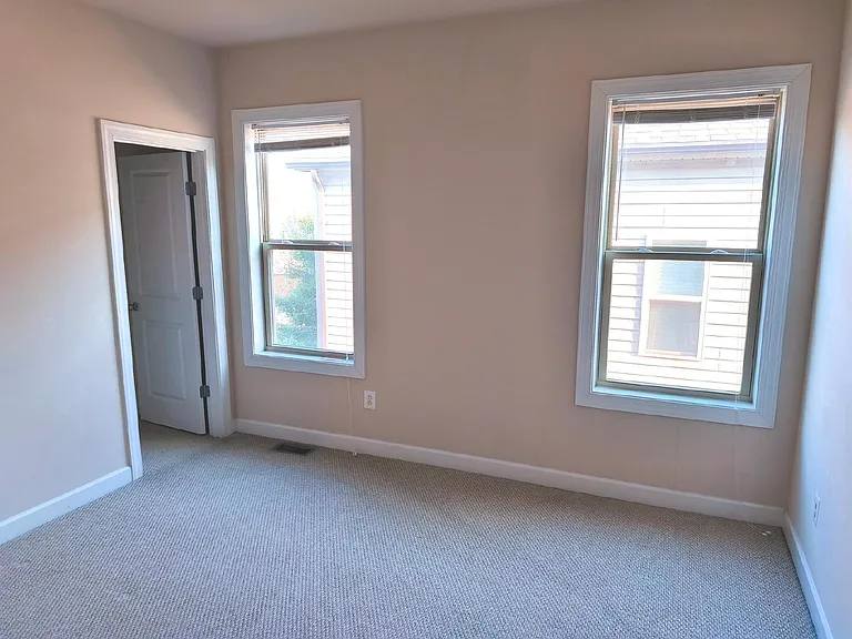 20792 Exchange St — Photo 27