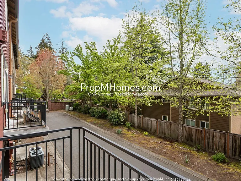 17042 Berkeley Ln — Photo 20
