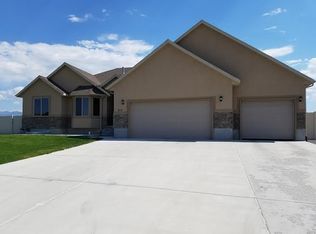 816 E Deep Wash Rd, Grantsville, UT 84029