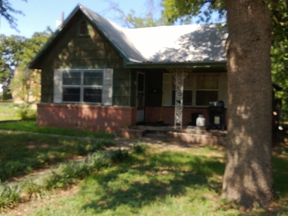 1st image of 171 S McIlhaney