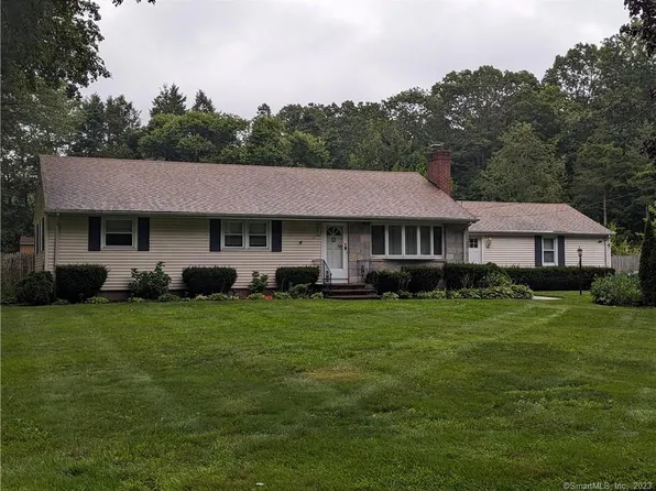 15 Mill Road, North Haven, CT 06473