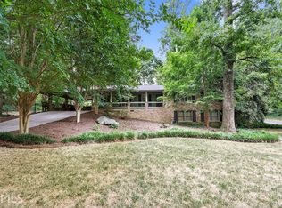 5810 Hilderbrand Dr, Sandy Springs, GA 30328