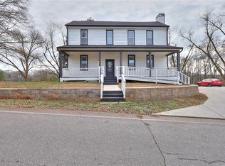 255 Athens St, Carnesville, GA 30521