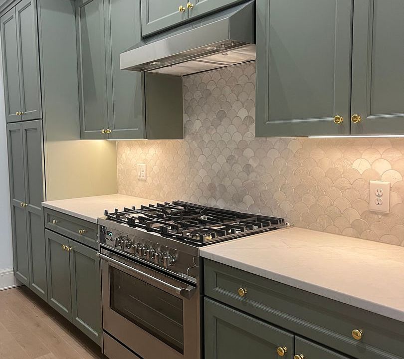 1st image of 35 E Hubbard Ave #303