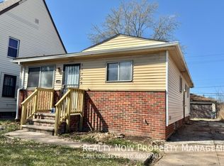 16709 Palda Dr, Cleveland, OH 44128