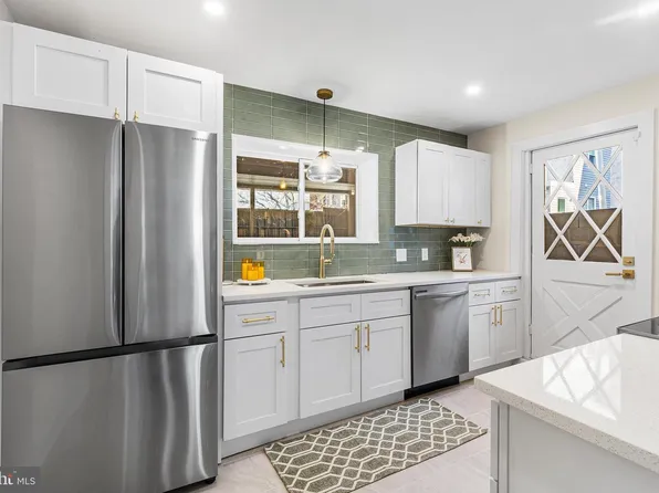 2542 Jasper St, Philadelphia, PA 19125