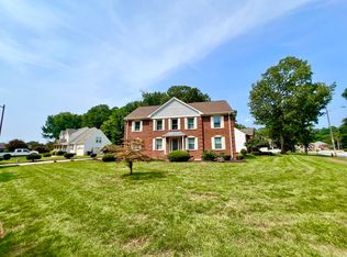 1313 Cricket Ct, Chesapeake, VA 23320