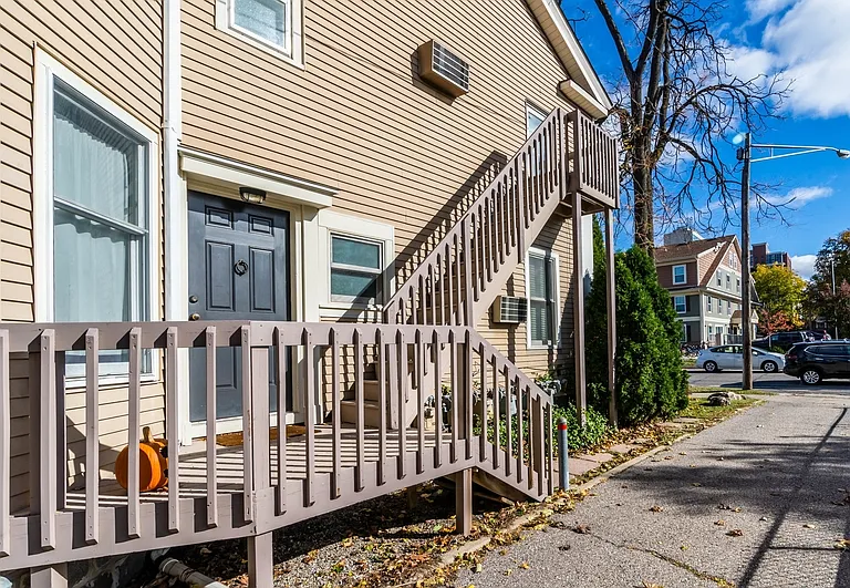 416 S 5th Ave #3 — Photo 3