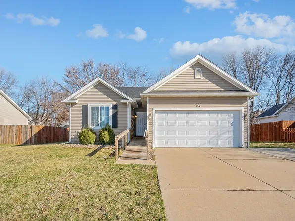 309 4th St NW, Altoona, IA 50009