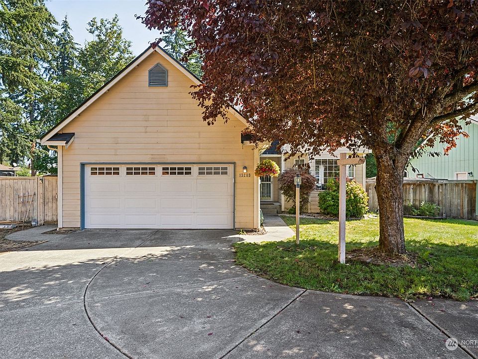 1st image of 13203 76th Avenue E
