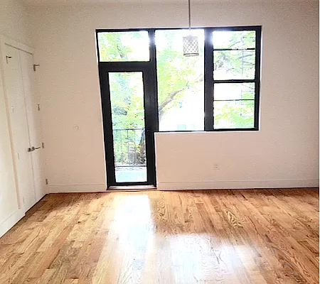 Rented by Viza Group, Inc | media 10