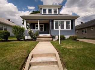 43 Riverfarm Rd, Cranston, RI 02910