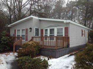 83 Wright Way, Coventry, RI 02816
