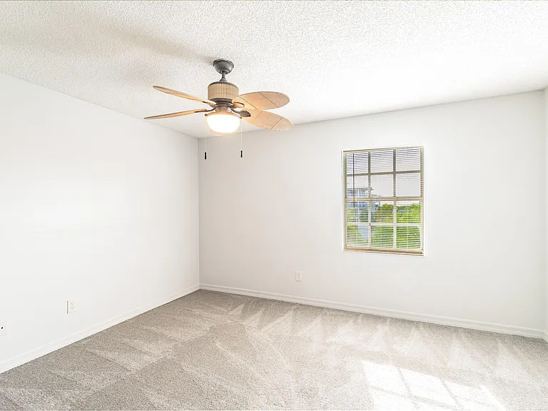 4907 W McElroy Ave #209 — Photo 20