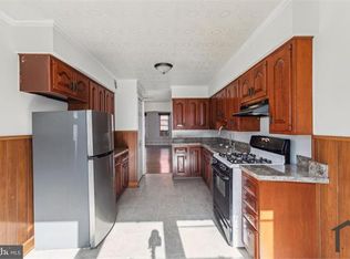 129 Davis St, Philadelphia, PA 19127