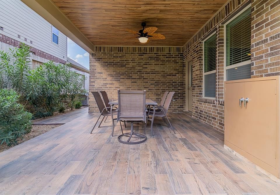 1st image of 1526 Judson Oak Dr