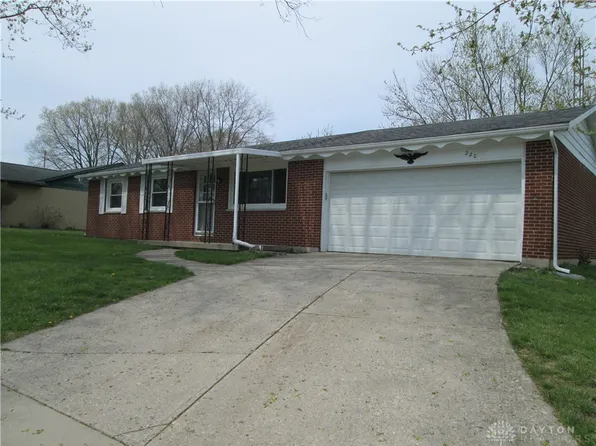 220 E Twin St, Lewisburg, OH 45338