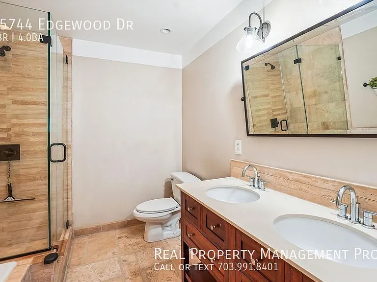 15744 Edgewood Dr — Photo 16
