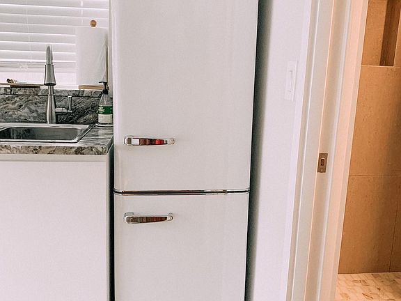 4th image of 2121 Palm Ter Floor 2