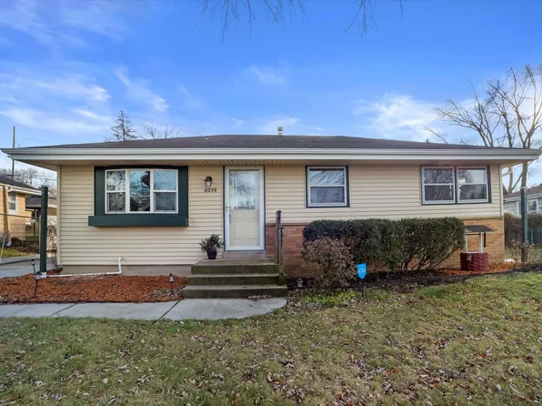 8259 West Acacia STREET, Milwaukee, WI 53223