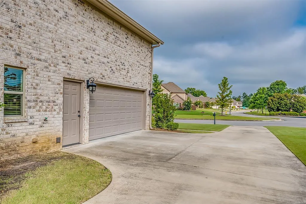 Unit Photo - 1007 Old Breckenridge Ln