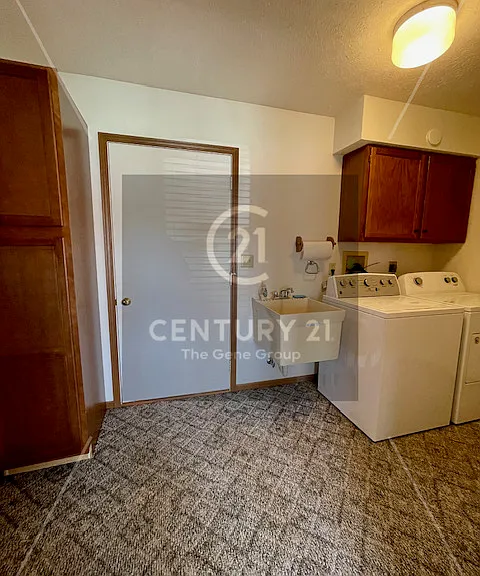 323 Westview Dr — Photo 14