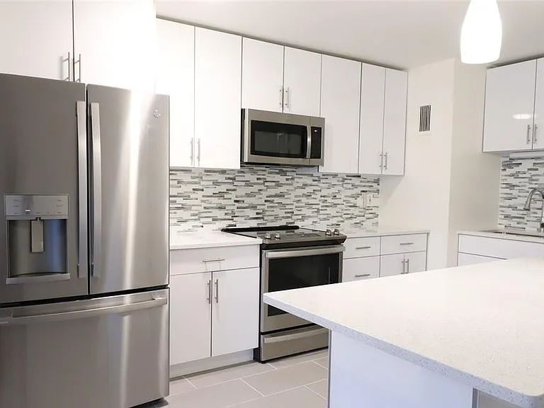 1600 Center Ave #12C — Photo 9