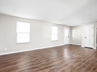 412 Jenny Ln, Carmel, IN 46032