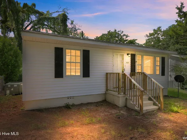 707 Veda Street, Fayetteville, NC 28306
