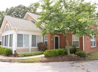 1131 Oak Timber Cir, Collierville, TN 38017