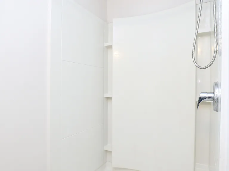 16 John St #5 — Photo 8