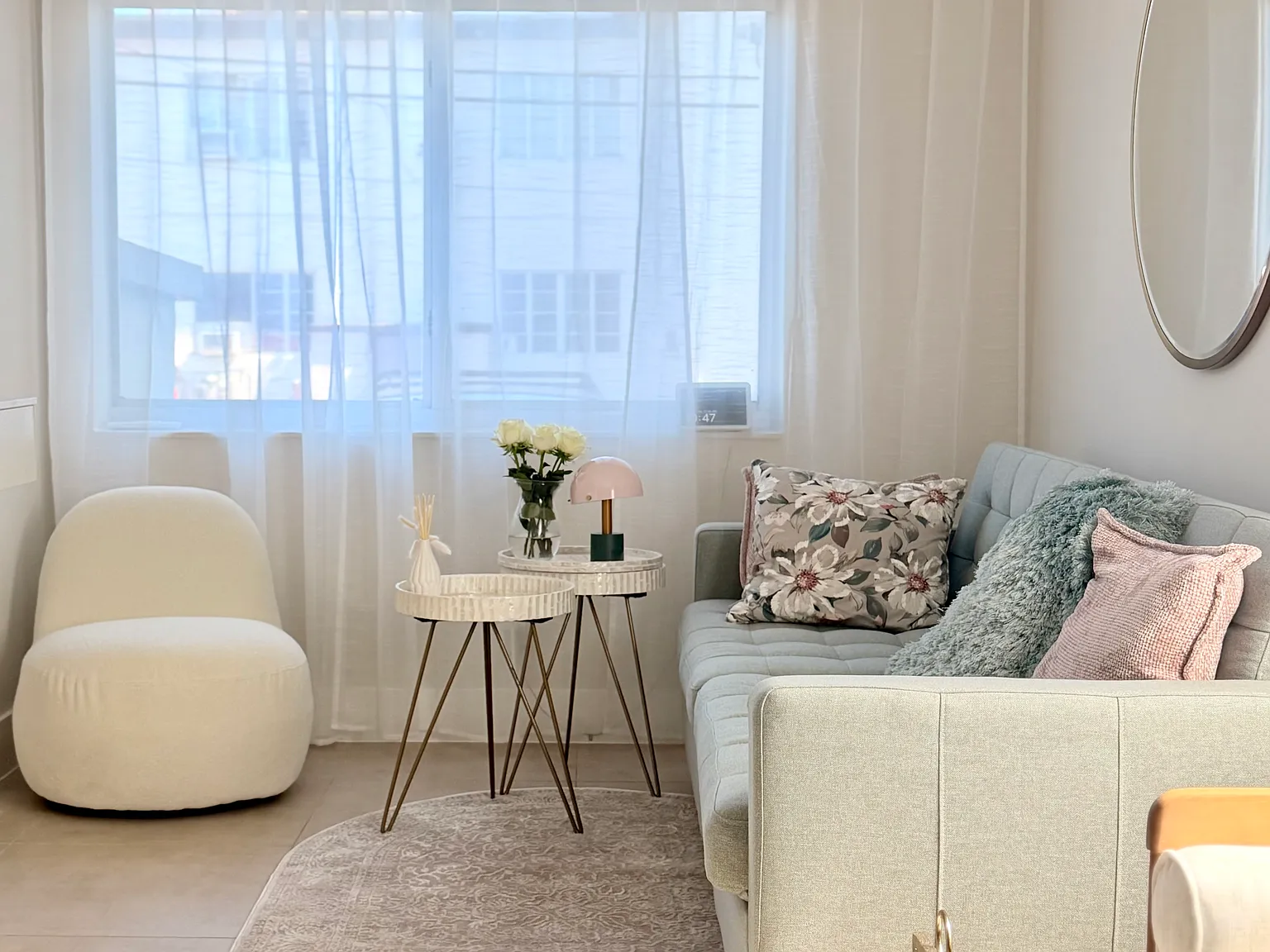 1 bed, 592 sqft, $2,300 — Photo 2