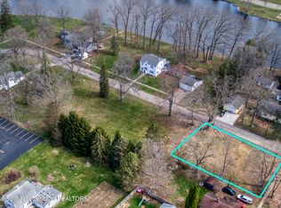 411 Osborn St, Eaton Rapids, MI 48827