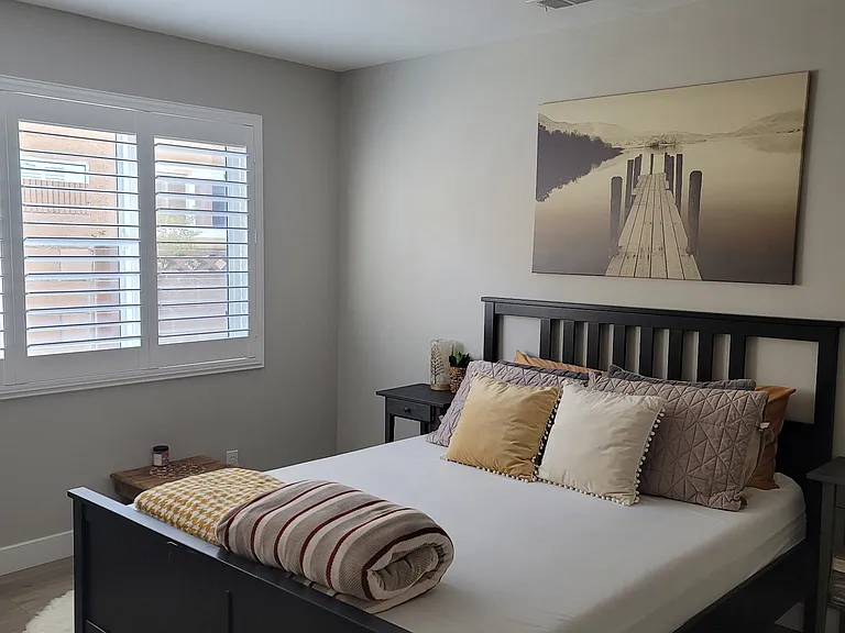 1218 S Golden West Ave — Photo 9