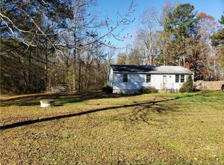 10616 Walton Lake Rd, Disputanta, VA 23842