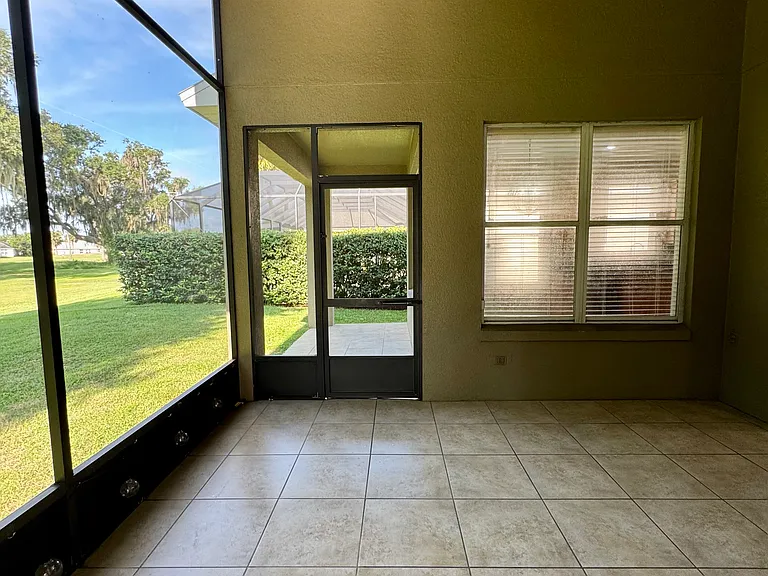 2112 Bunker View Ct — Photo 29