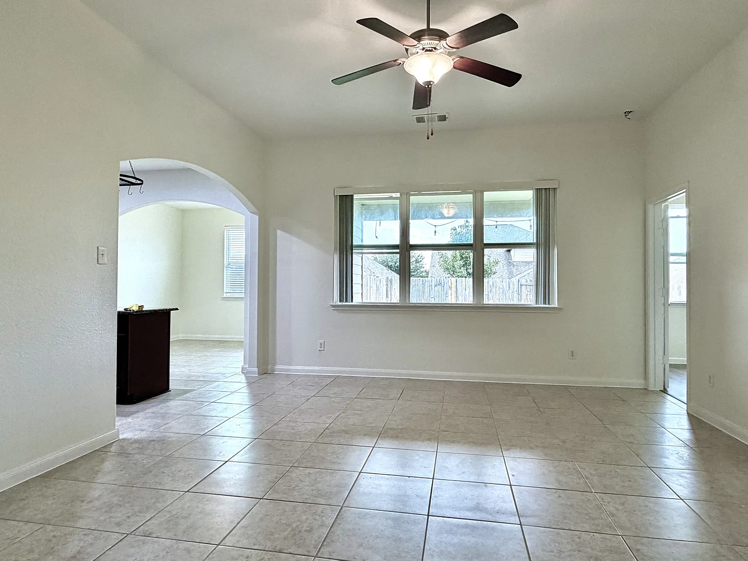 3 bed, 1515 sqft, $1,795 — Photo 2