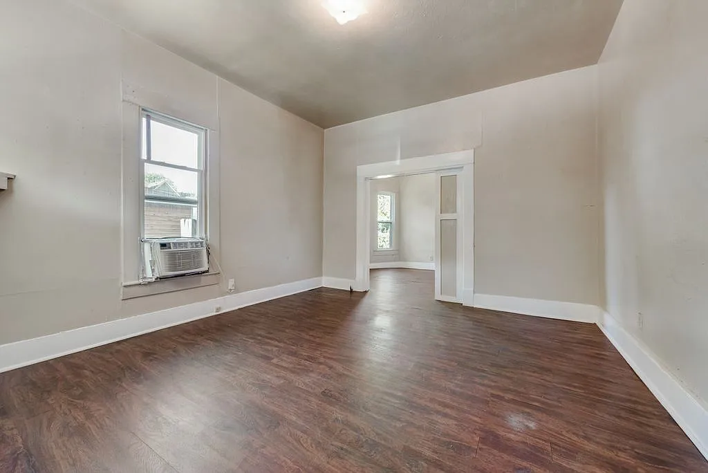 1615 Alston Avenue - A — Photo 1